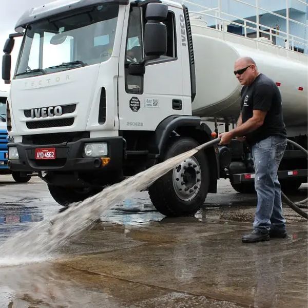 Serviços com Veículos Específicos